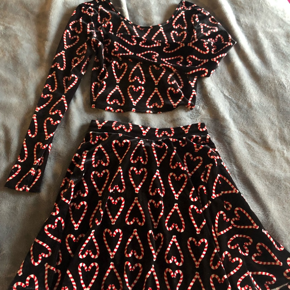 Holiday skirt and festive top !Ugly sweater party